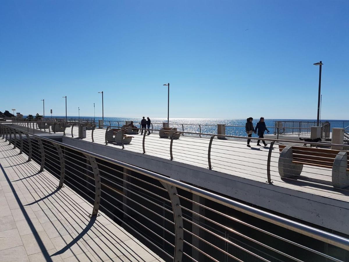 Appartamento Mare Mosso เดวามารีนา ภายนอก รูปภาพ